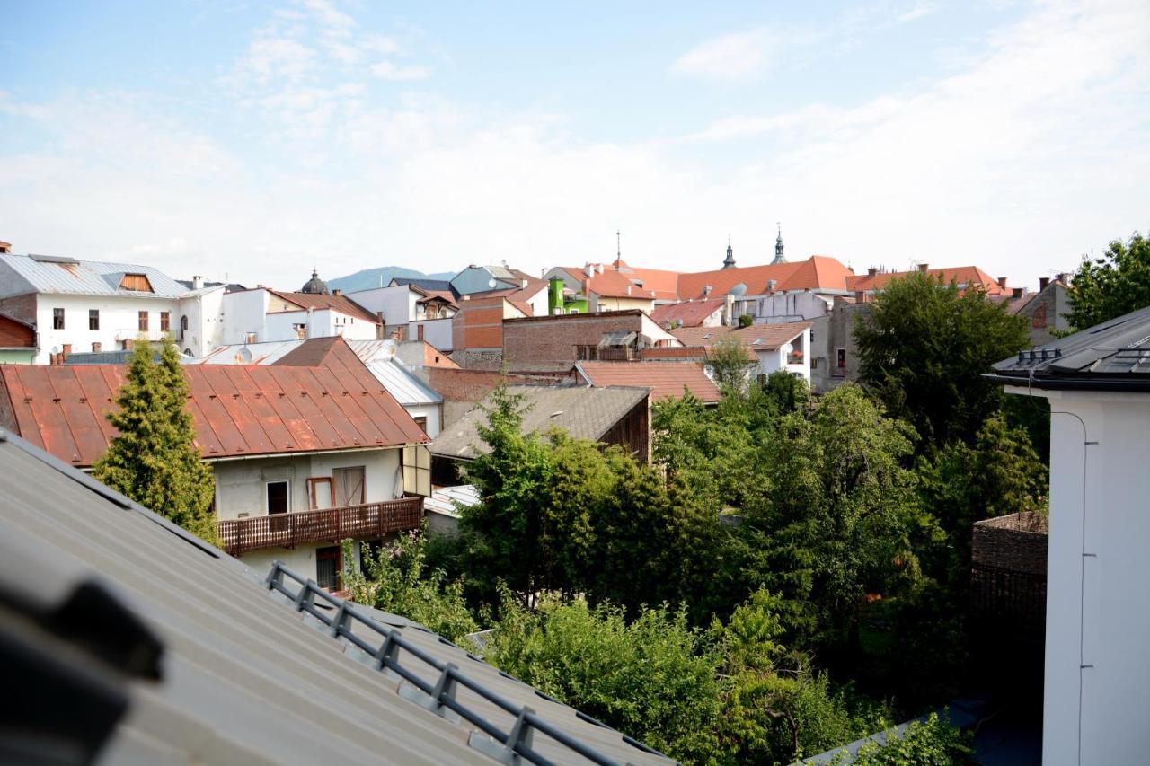 Premium Apartment Near Banska Bystrica Square With Two Big Bedrooms Екстериор снимка