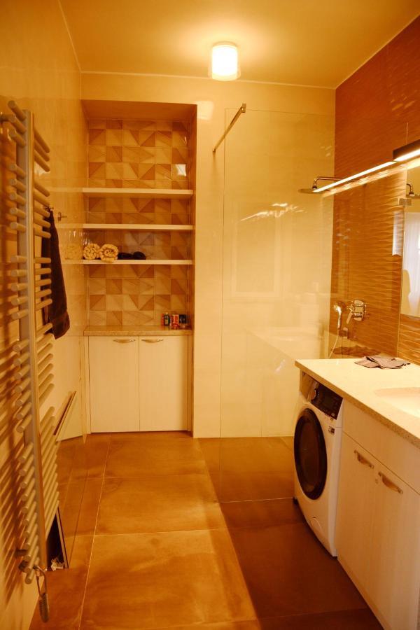 Premium Apartment Near Banska Bystrica Square With Two Big Bedrooms Екстериор снимка
