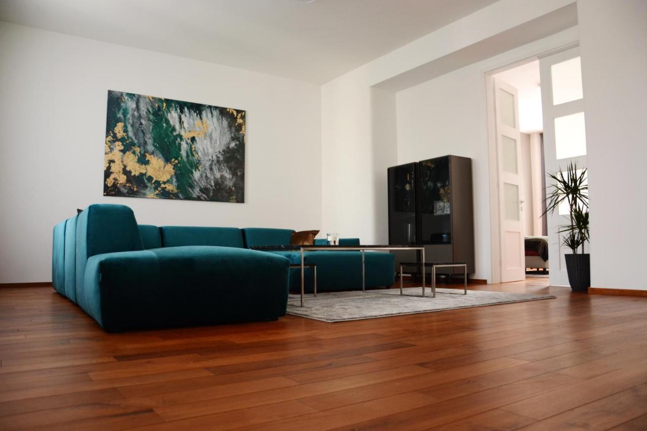 Premium Apartment Near Banska Bystrica Square With Two Big Bedrooms Екстериор снимка